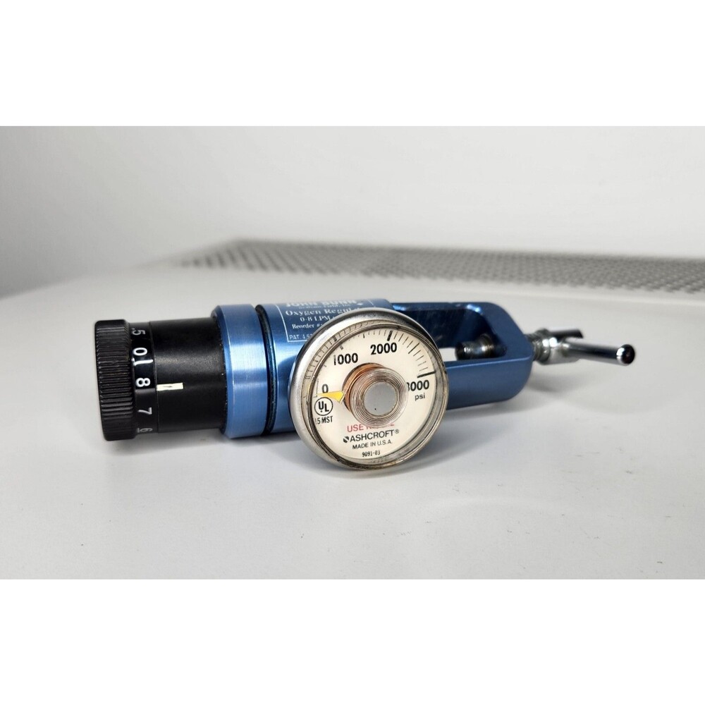 John Bunn 8 LPM Oxygen Regulator w/ Guage 106-J80150-081 Tested